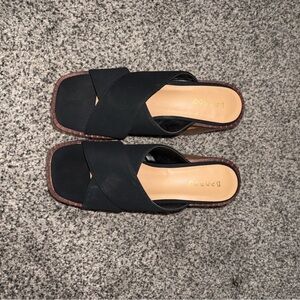 Women's Black Chunky Heel